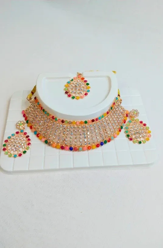 Multicolor Choker Necklace, Earrings & Maangtikka Jewellery Set for Women
