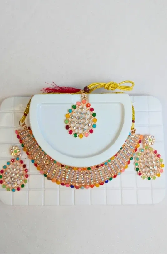 Multicolor Choker Necklace, Earrings & Maangtikka Jewellery Set for Women