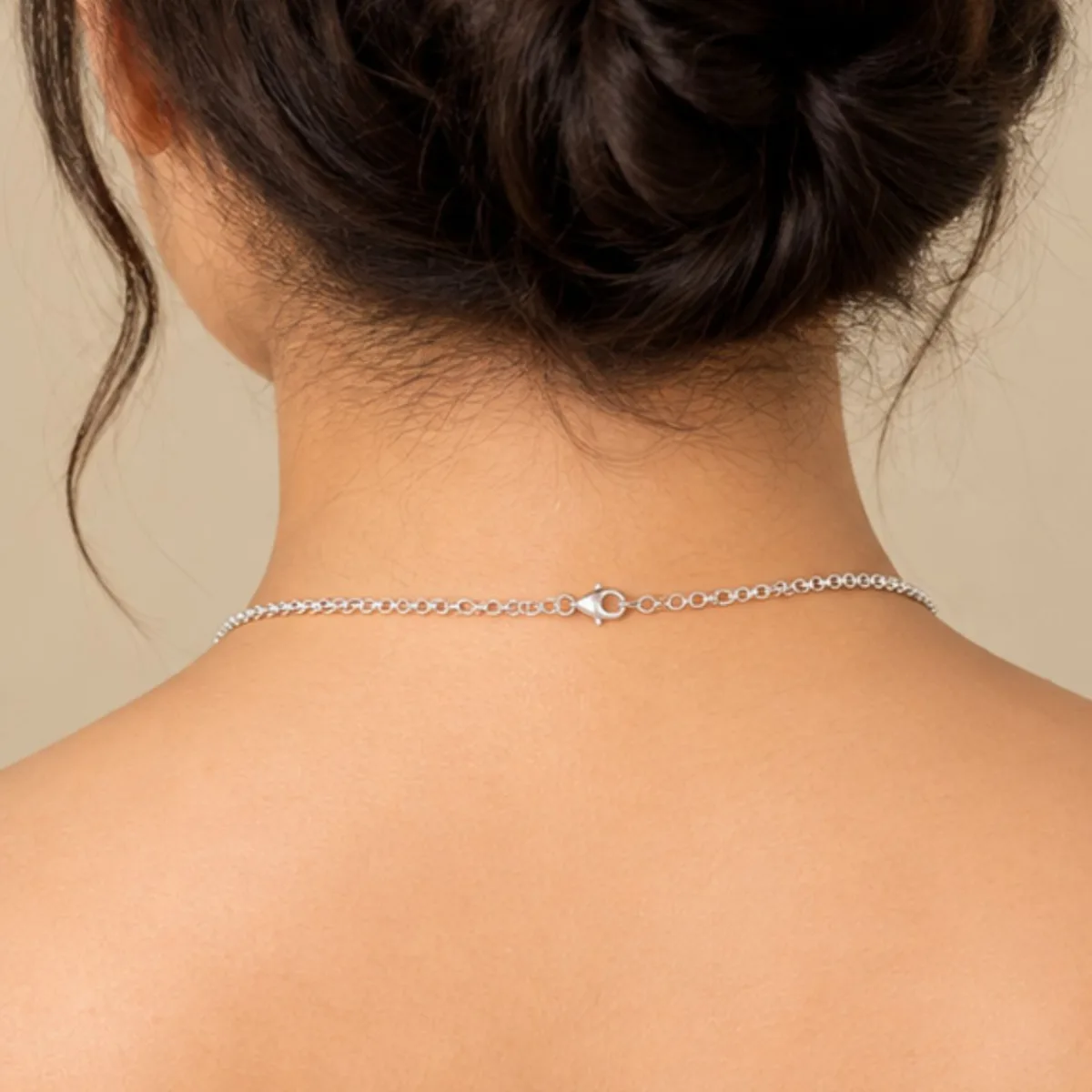 Floral Pendant Necklace with Delicate Tassel Drops for Women – Elegant Fashion Jewellery