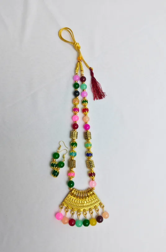 Gold-Plated Floral Beaded Necklace Set for Women
