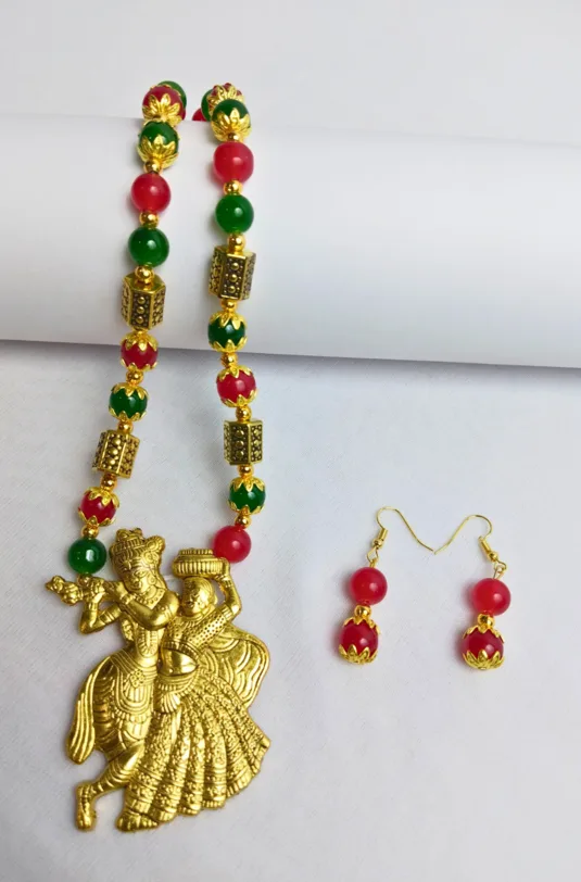 Antique Gold Finish Green Bead Bridal Necklace