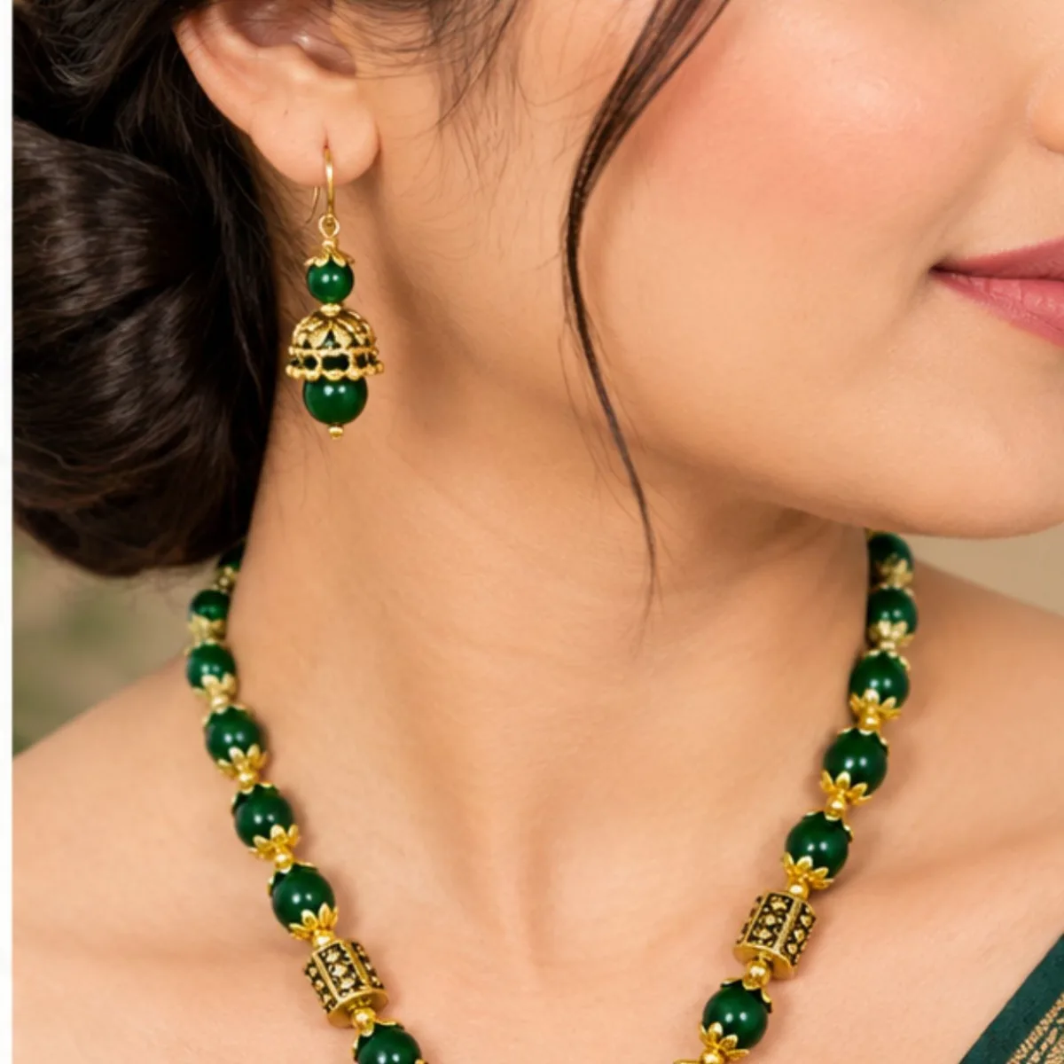 Multicolor Moti & Bead Gold-Plated Jewellery Set